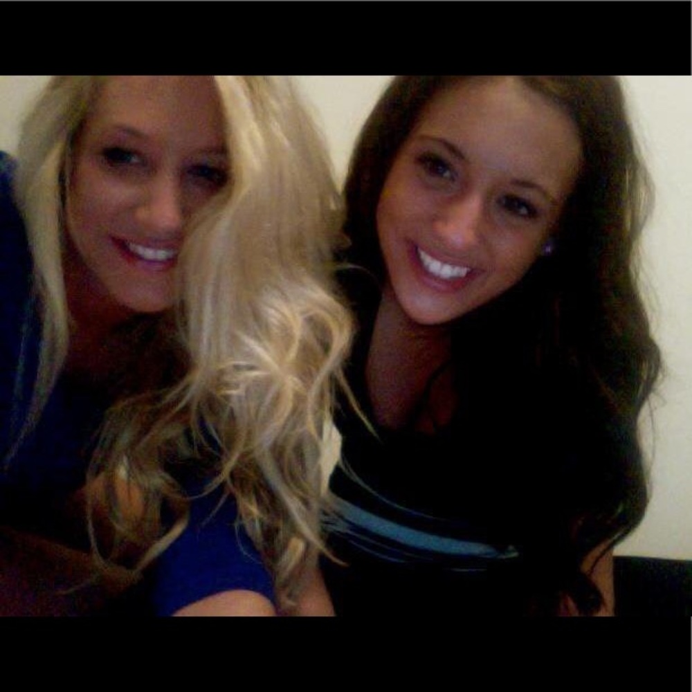 Hello! We are Christine and Victoria